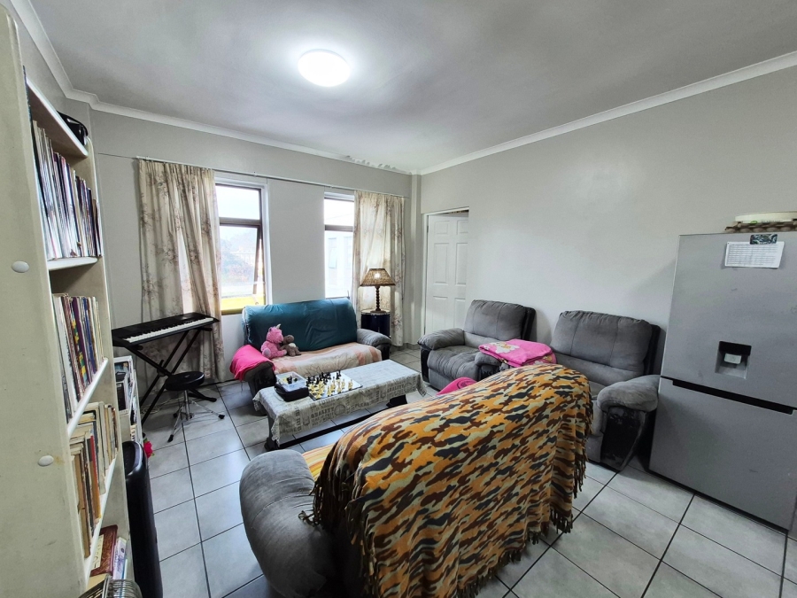 2 Bedroom Property for Sale in Esterville Western Cape